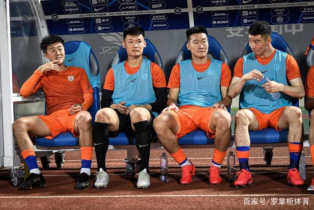 张本智和最敬佩的国乒传奇，不是马龙，而是那个让他苦追10年的人