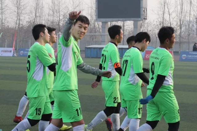 热身赛-姆伯莫双响曼联2-1 皇马2-2 道曼传射枪手4-1