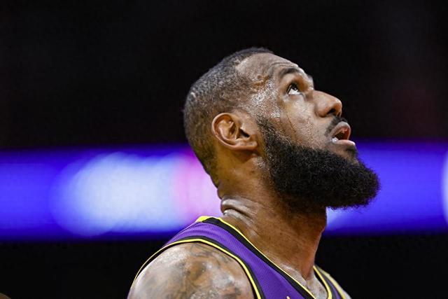 百年前的中国男足有多厉害？称霸亚洲，力压英格兰，创造足坛奇迹
