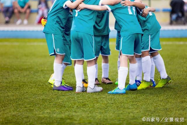3000万甩卖！尤文急着把库普梅纳斯换钱，曼联维拉这波要抢破头